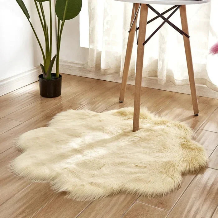 Fluffy Sheepskin Style Flower Rug for Bedroom
