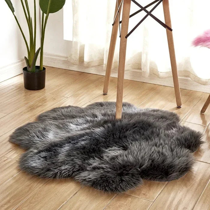 Fluffy Sheepskin Style Flower Rug for Bedroom