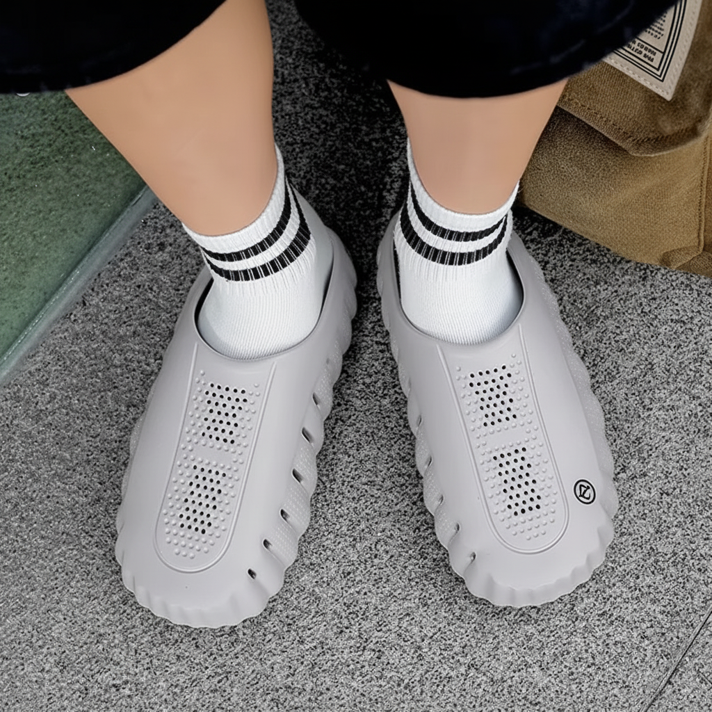 Men’s EVA Massage Slippers – Lightweight Comfortable Casual Slides with Textured Footbed for Home, Beach, Outdoor Sports and Summer Wear